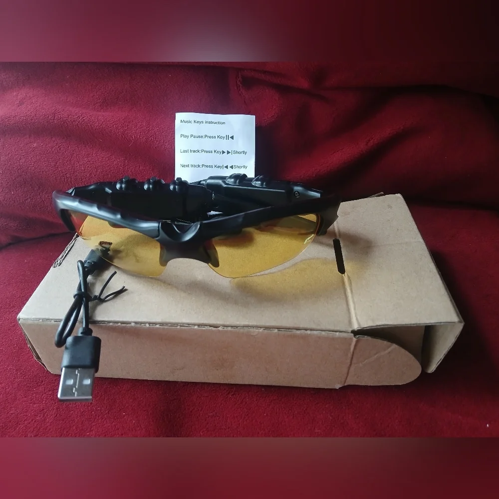 COPY - *BRAND NEW BLUETOOTH SUNGLASSES